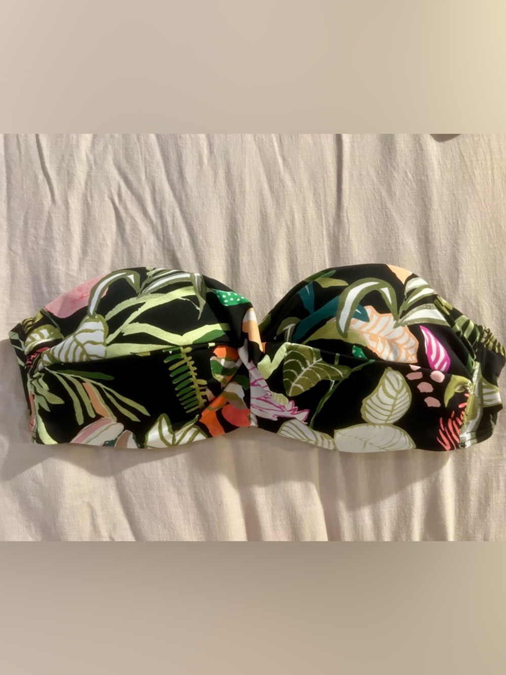 Tropical Twist Bandeau Bikini Top - Black & Multicolor